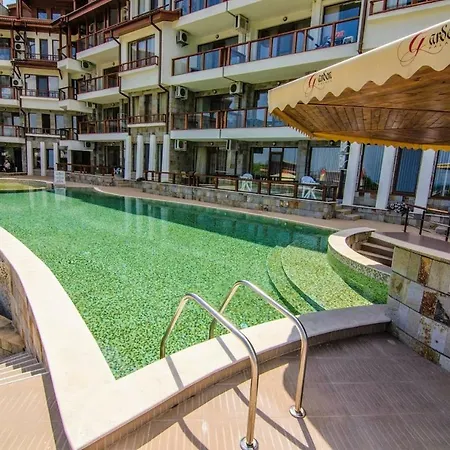 Apartment Balchik 公寓 *